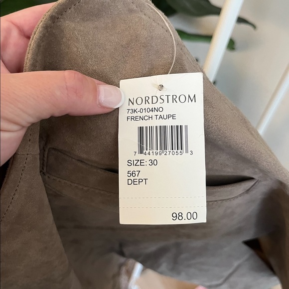 Blank NYC Suede Skirt - Picture 5 of 6